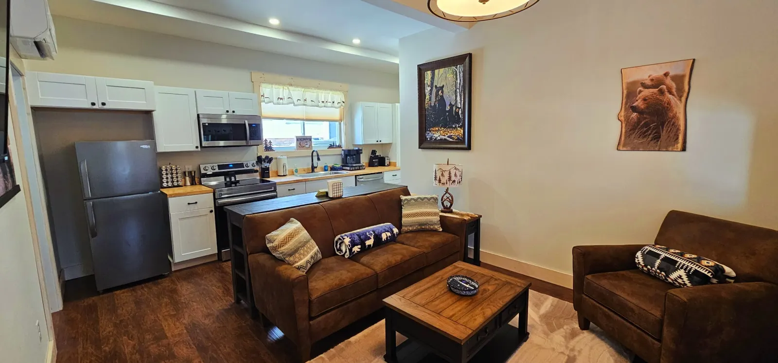 Pleasant Street Retreat