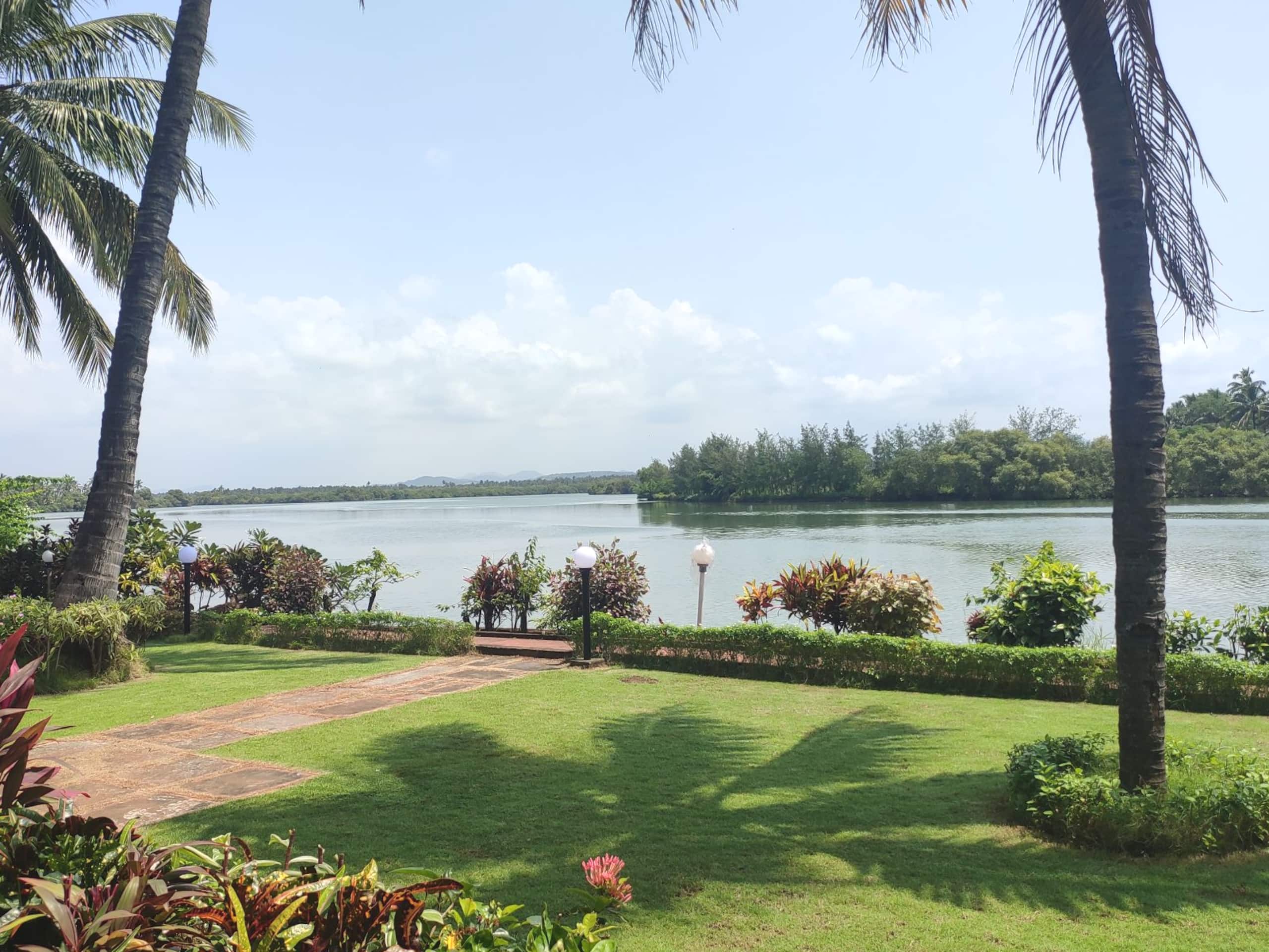 RIVERFRONT VILLA 3BHK Riverfront Villa 1