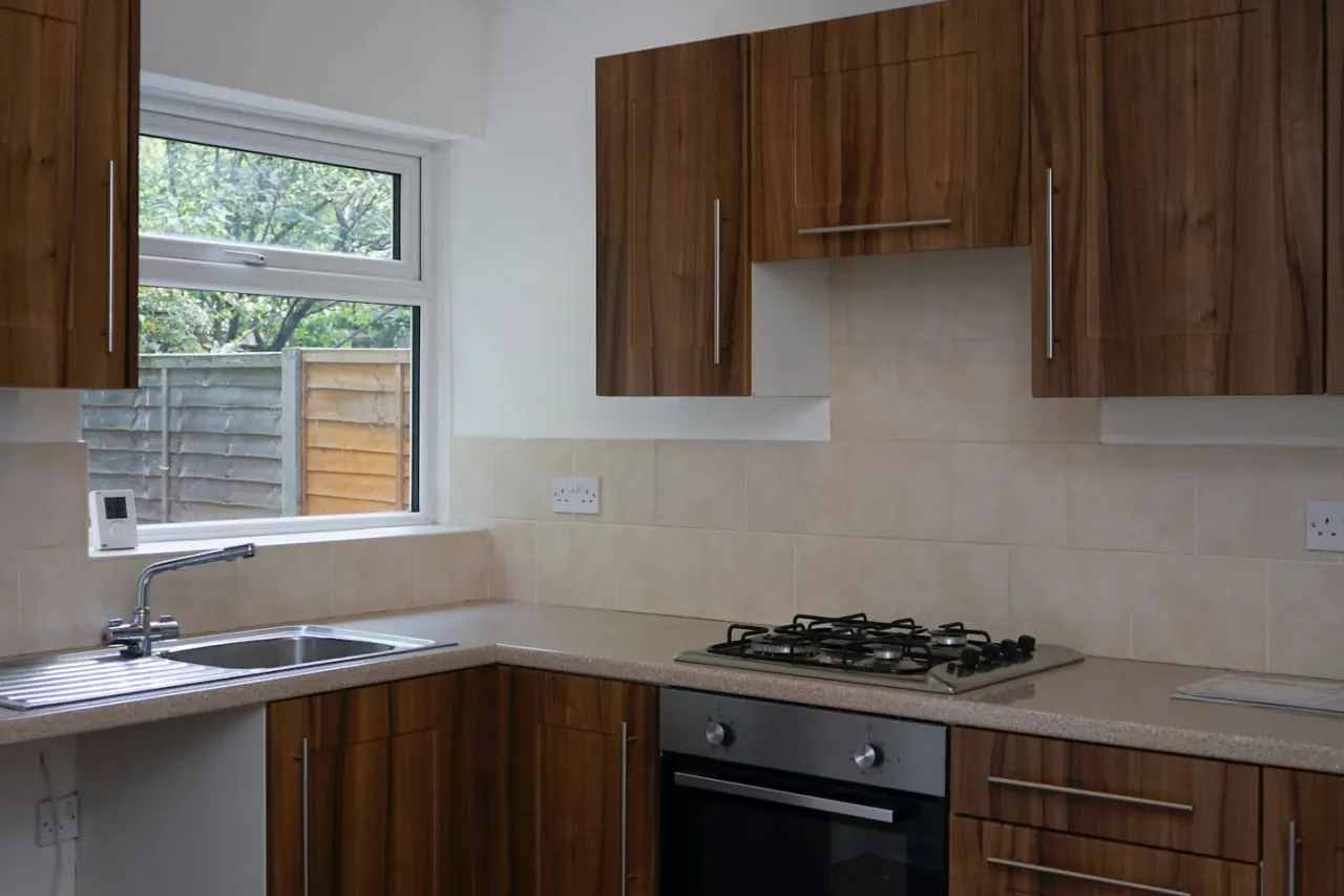 Hullidays》University Quarter 4 Bed House 13
