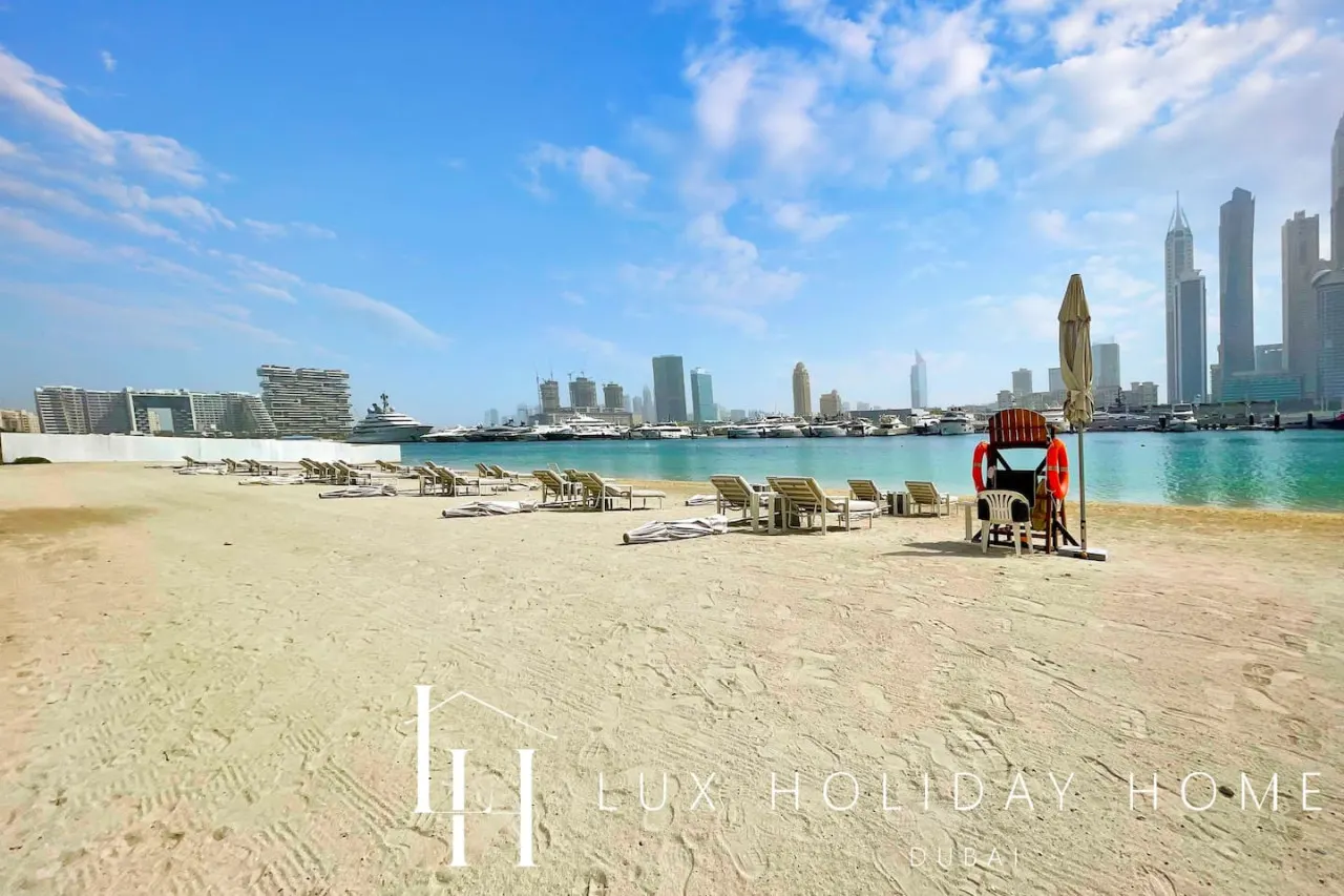LUX The Marina Vista Beachfront Suite 4 19
