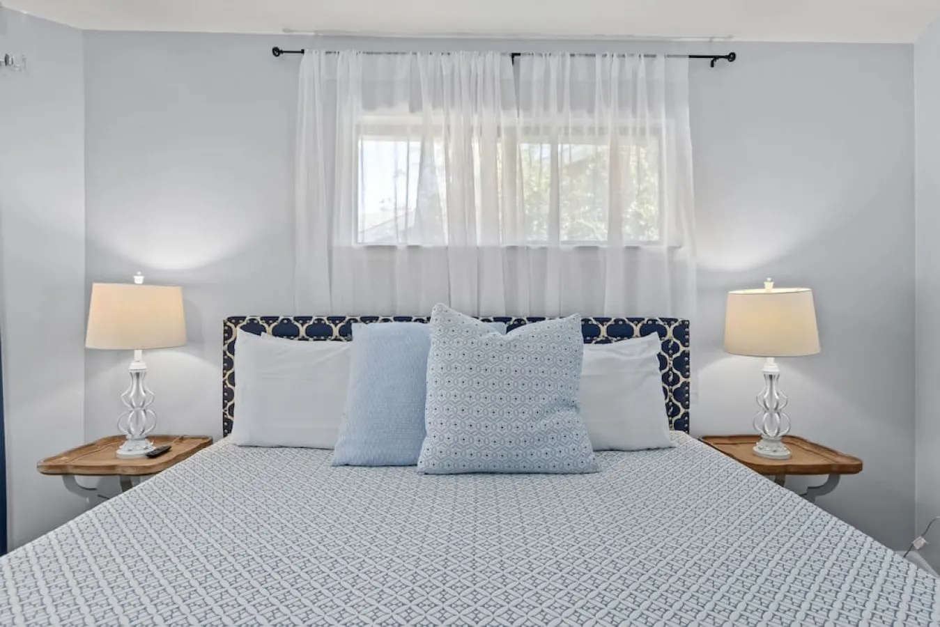 Blue Lagoon ~ Coastal Pool Oasis, Pet-Friendly & Near the Sand 10