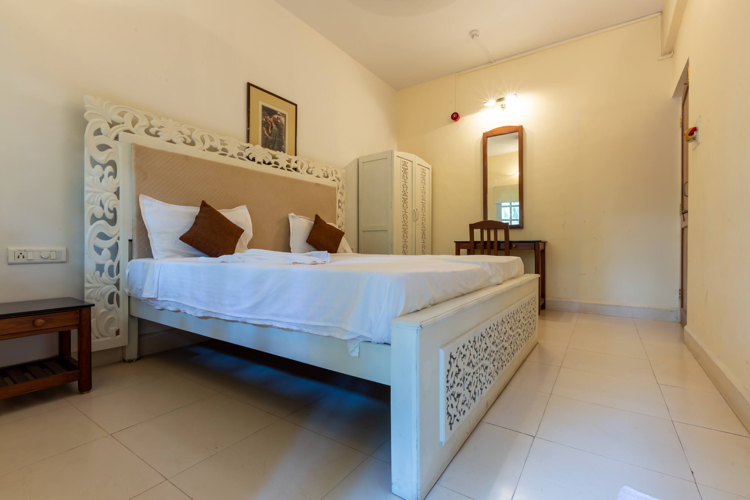3rd RoomzAway: Pool, Kitchen, Wi-Fi 35