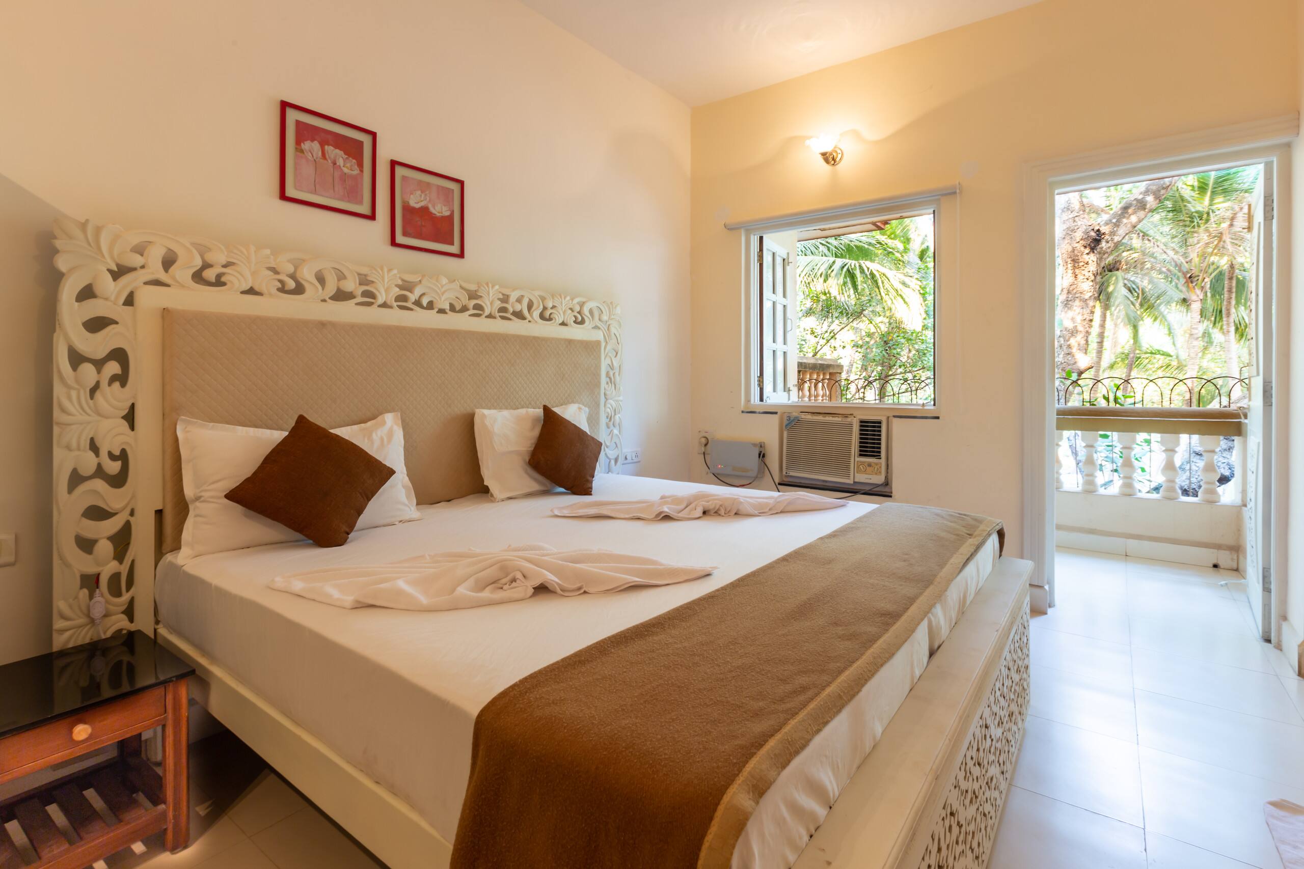 3rd RoomzAway: Pool, Kitchen, Wi-Fi 31