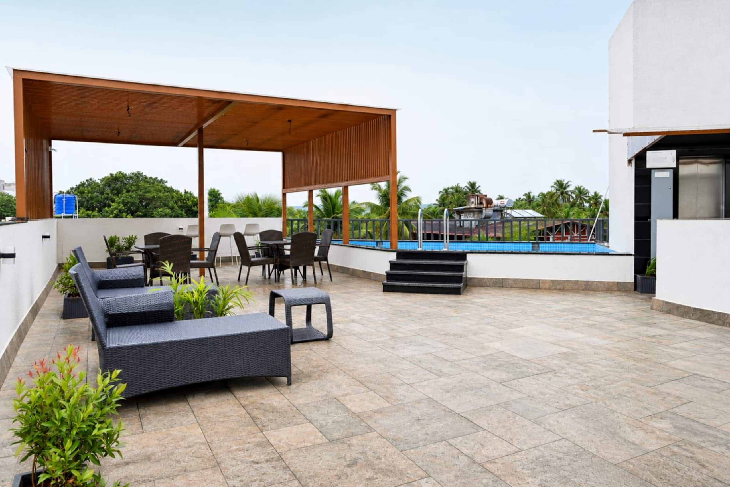 Casa luna | Roof top pool | Gym | 1km beach 23
