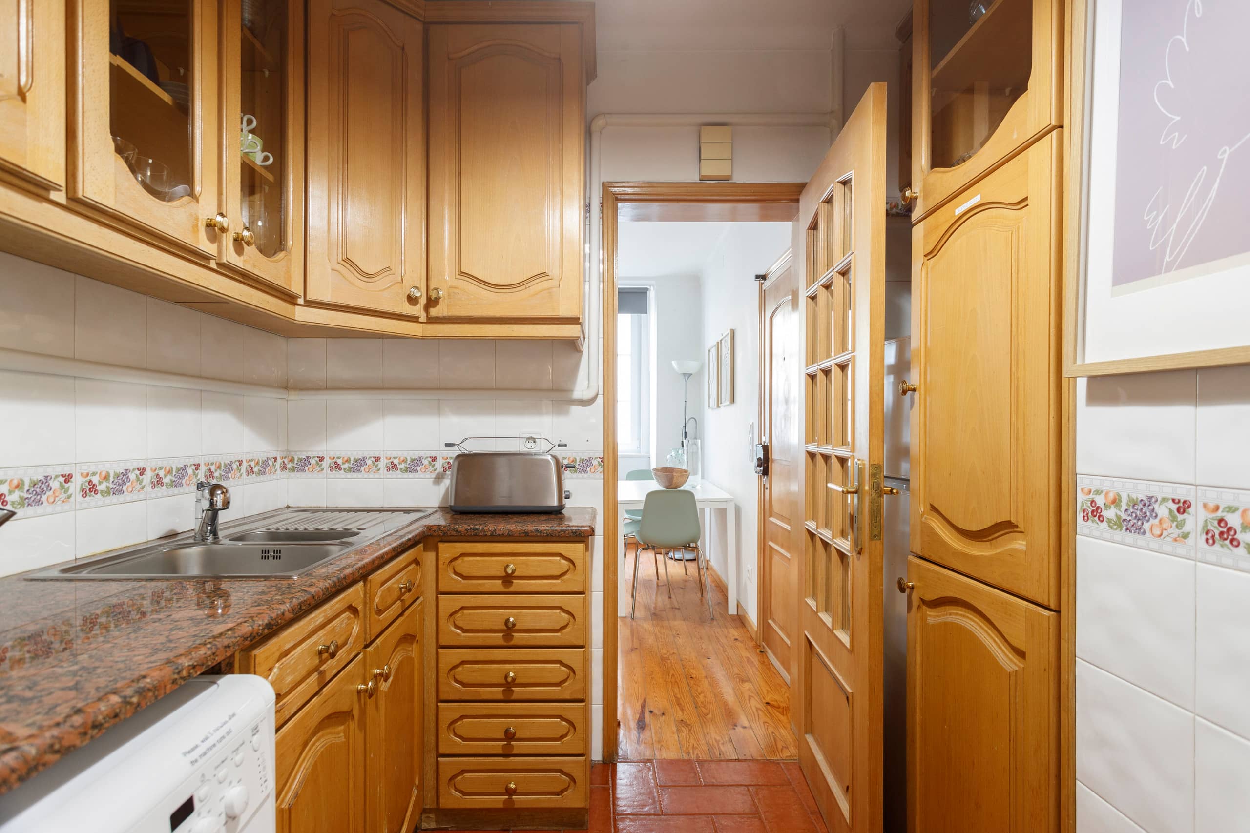 Cozy Flat in Lisbon Heart with Perfect Living Room 10