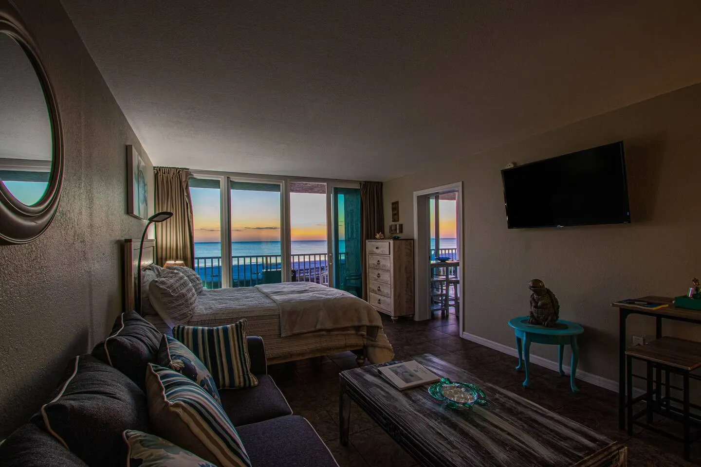 Treasure Island 2BR 2 Gulf-View Balconies 6