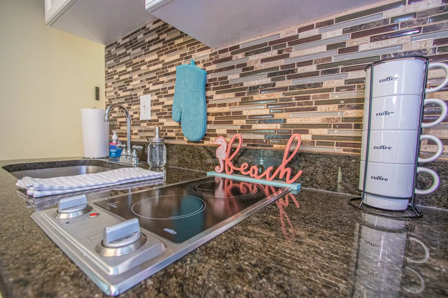 Treasure Island 2BR 2 Gulf-View Balconies 8
