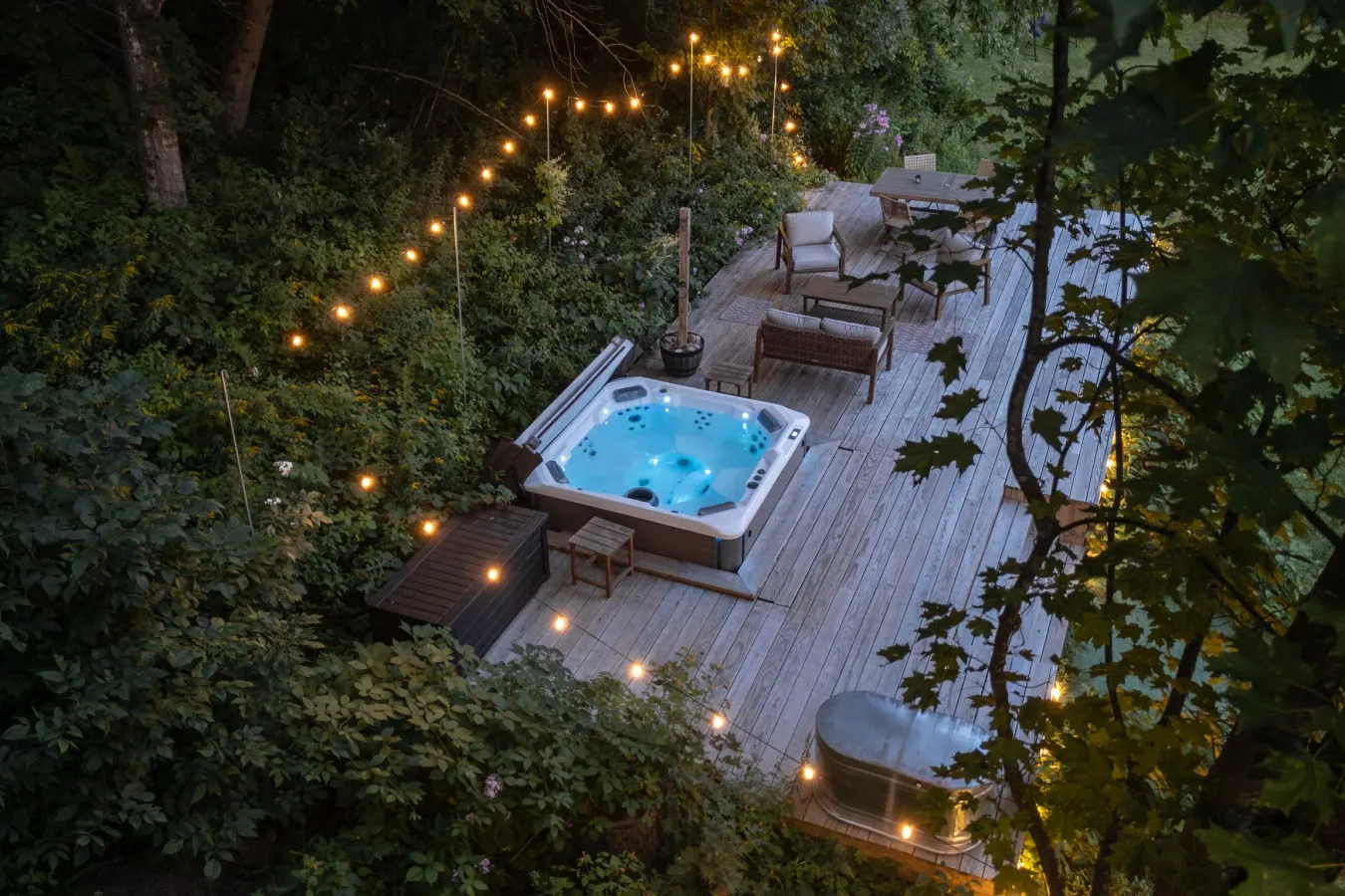 Fall Escape Near Killington | Hot Tub & Fire Pit