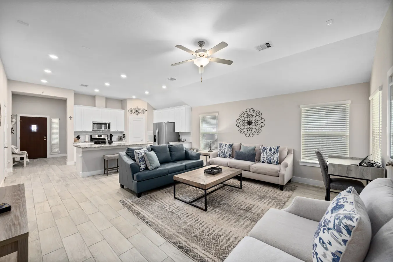 Dog-Friendly Single-Level Conroe 3BR Fenced Yard, Sleeps 12 9