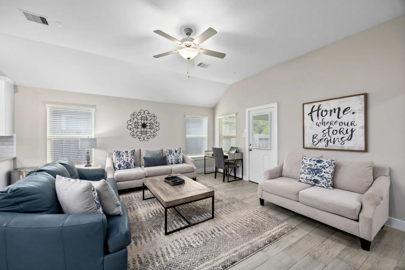 Dog-Friendly Single-Level Conroe 3BR Fenced Yard, Sleeps 12 11