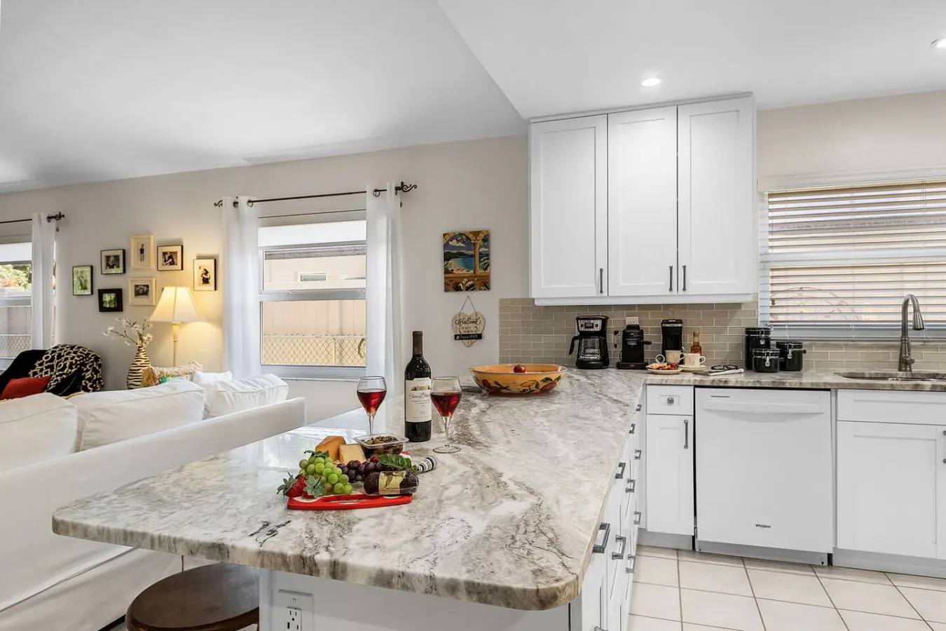 Spacious Naples Retreat Near Beaches 6