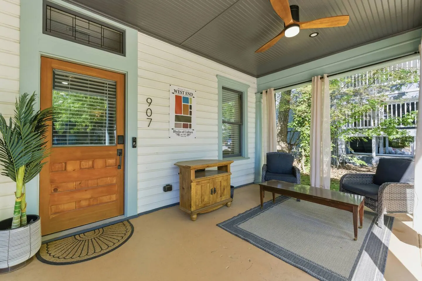 3BR Home in West End Near Benz Stadium