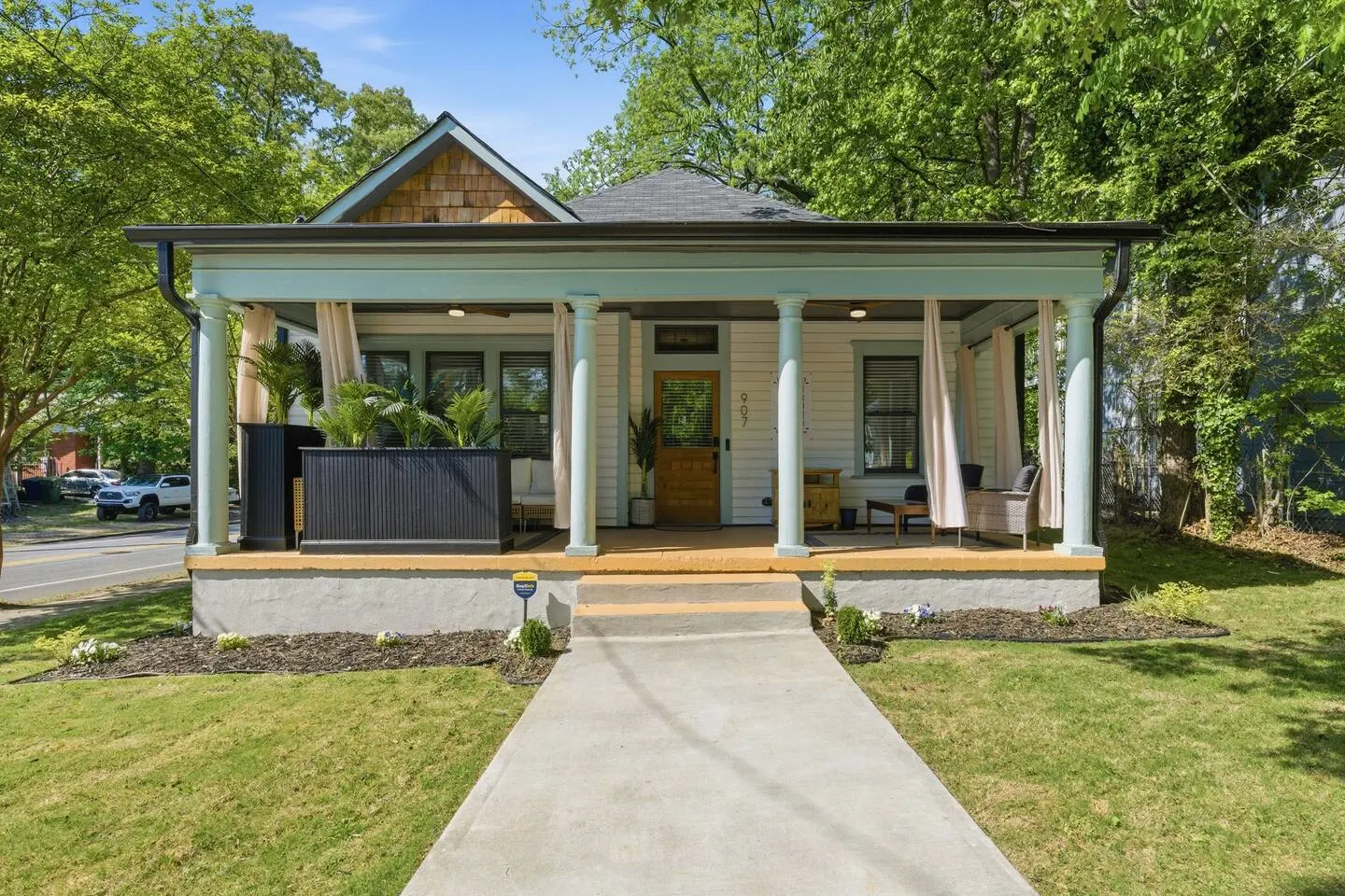 3BR Home in West End Near Benz Stadium 6