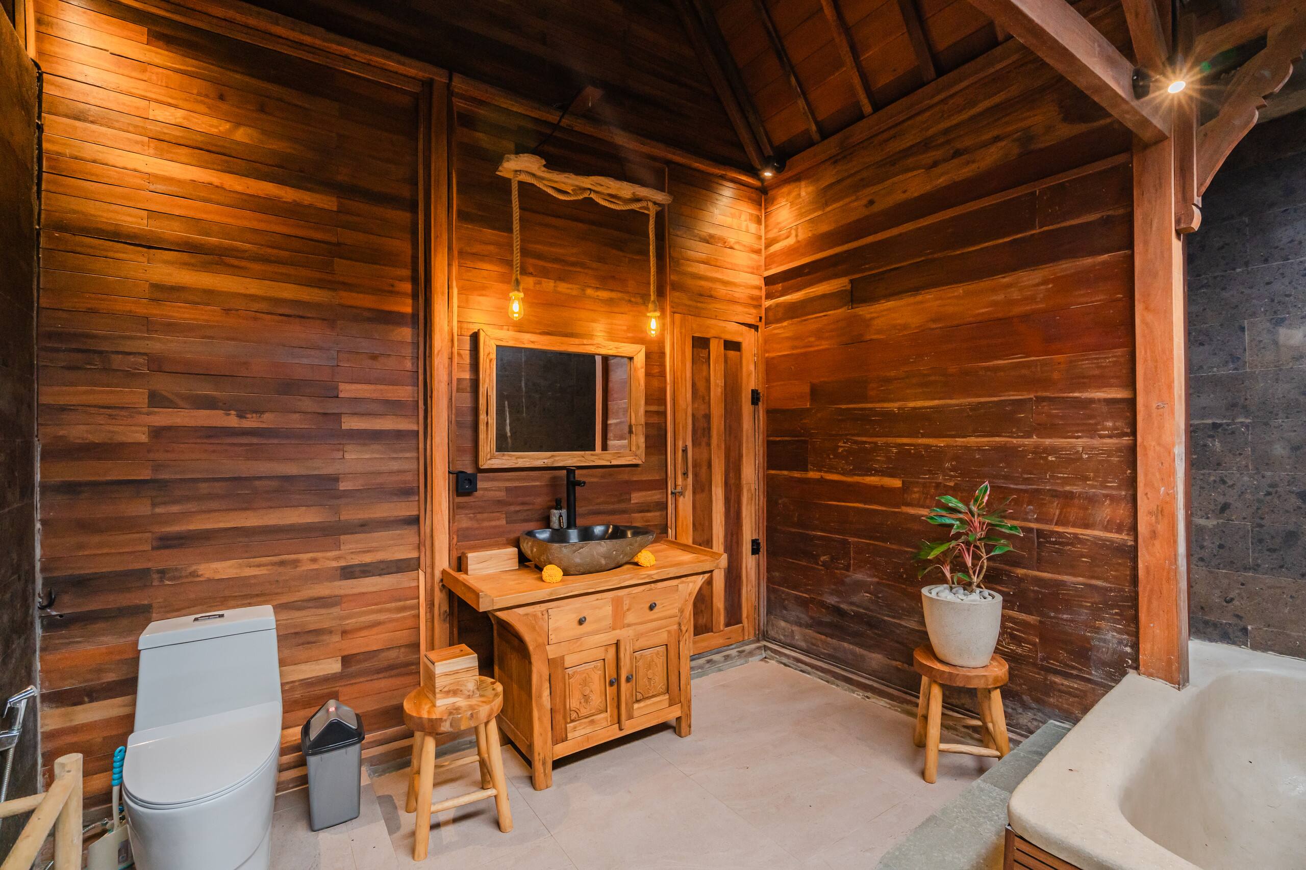 New 1 bedroom Wooden style warm in Ubud 21