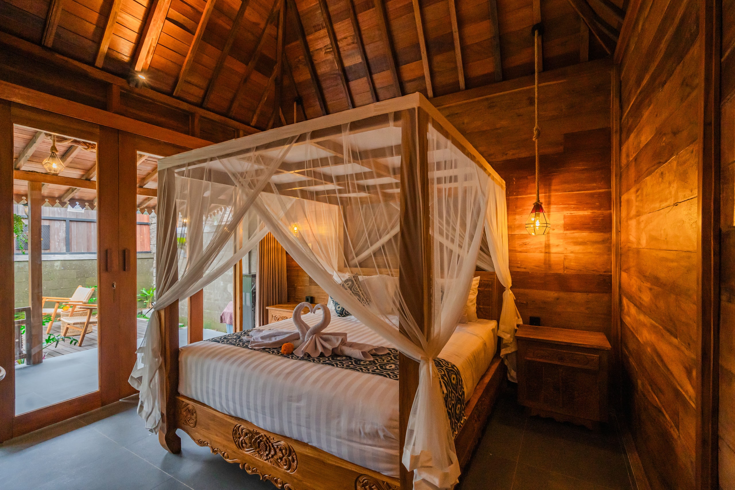 New 1 bedroom Wooden style warm in Ubud — photo 5