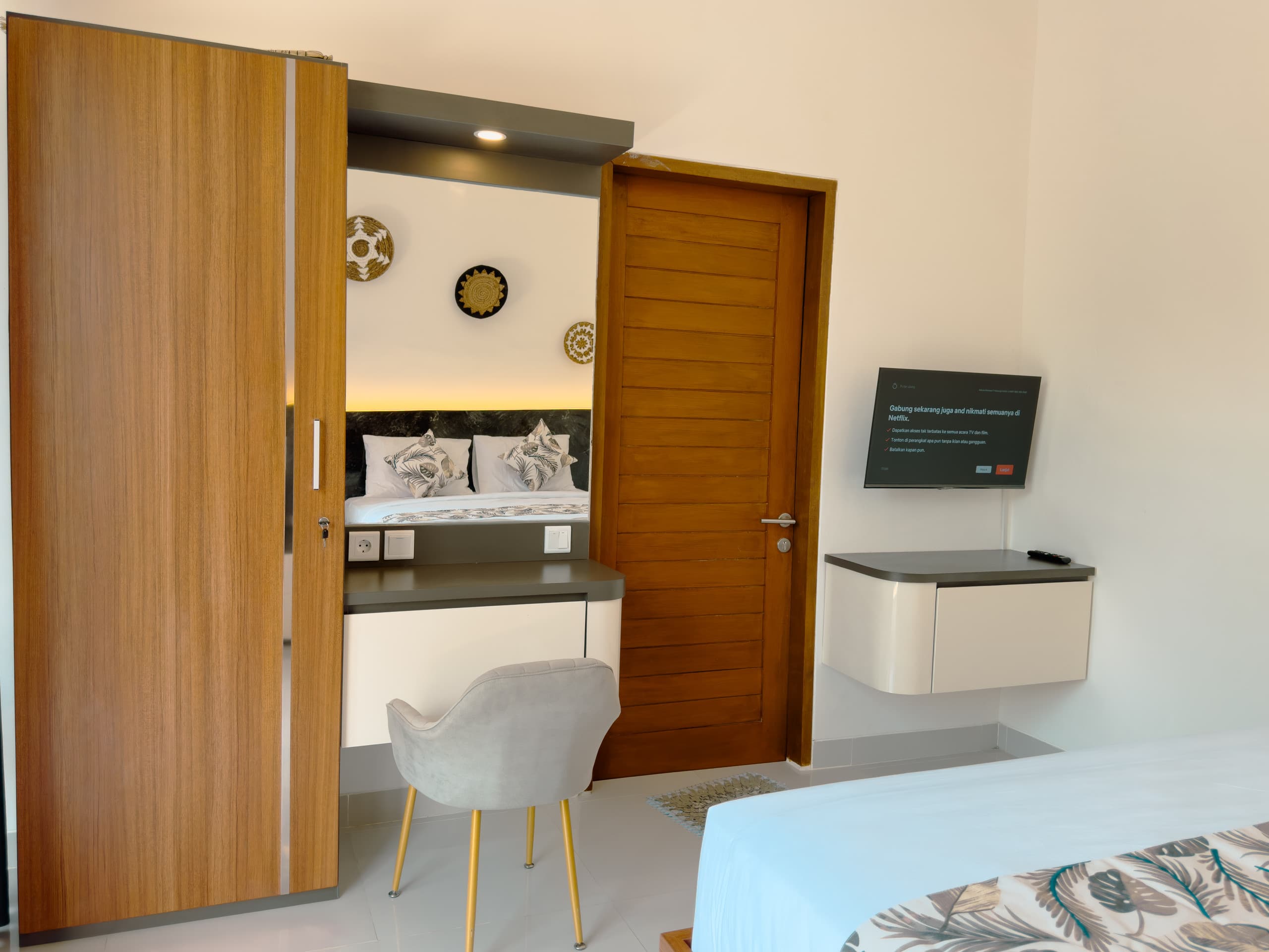 The Arya Villa Lovina - Private 24