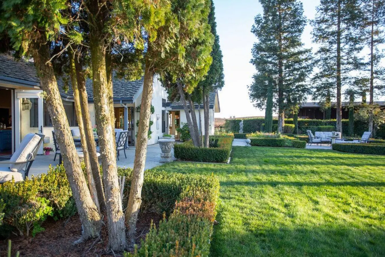 Chateau Robles - Gated Private 30 Acre Vineyard 11