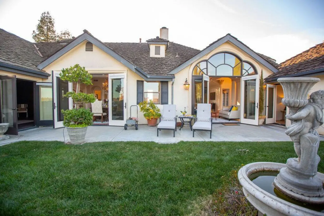 Chateau Robles - Gated Private 30 Acre Vineyard 14