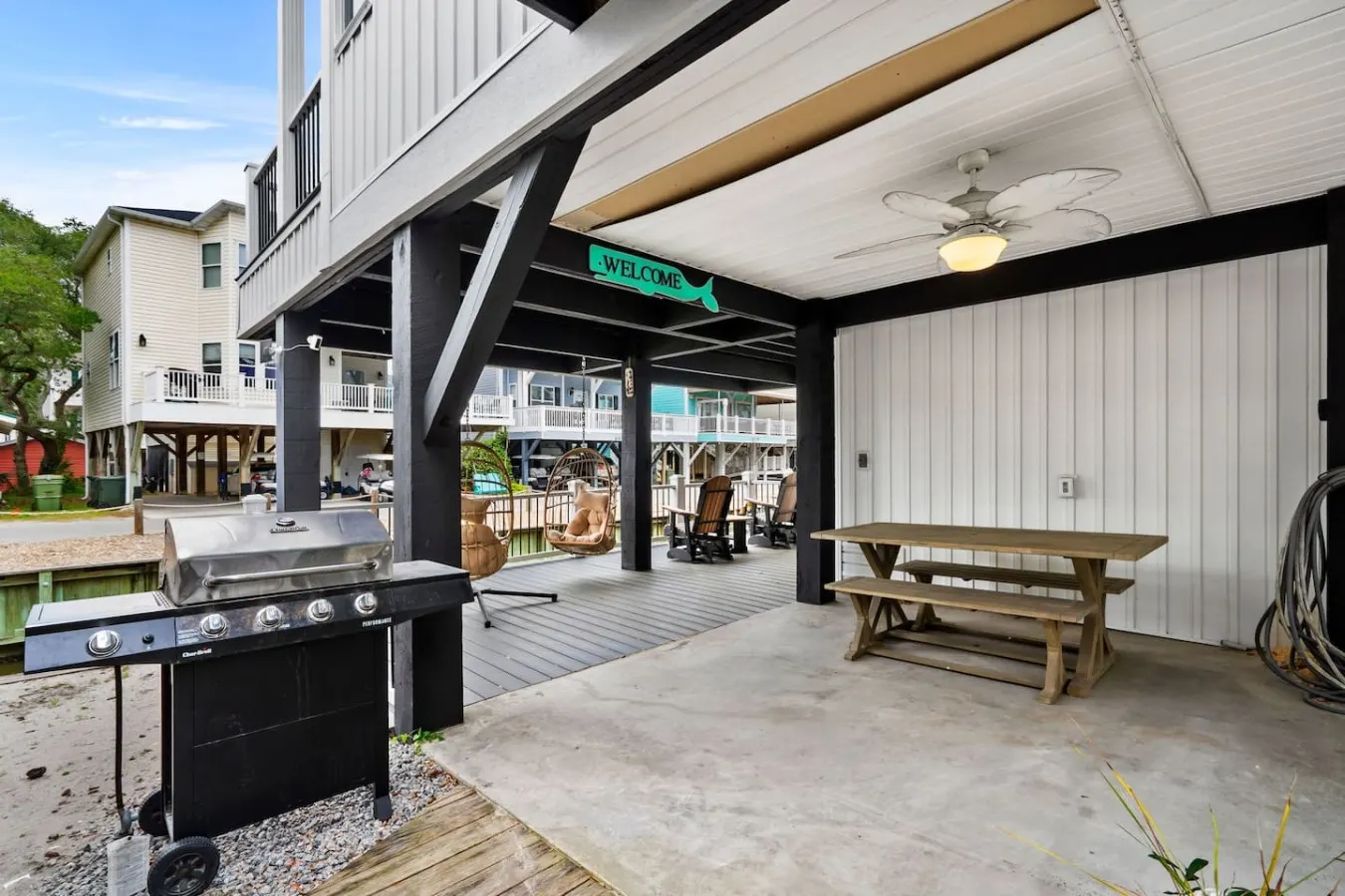 Steps to Sand Ocean Views, Water Park & Grill 7
