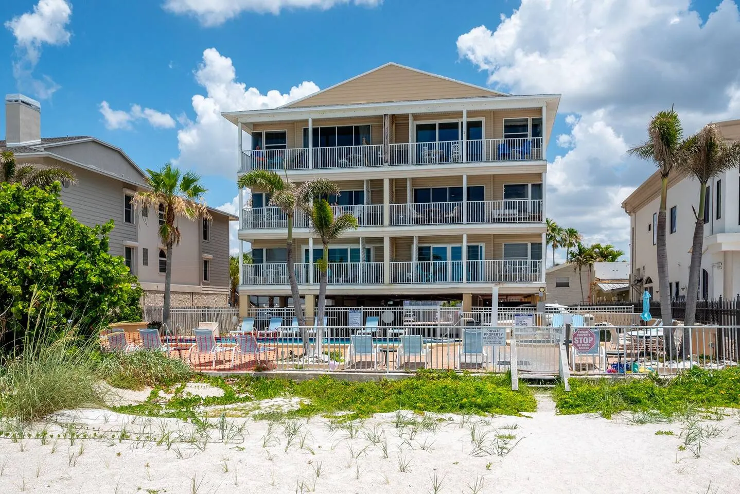 Indian Rocks Beachside | Pool & Steps to Sand