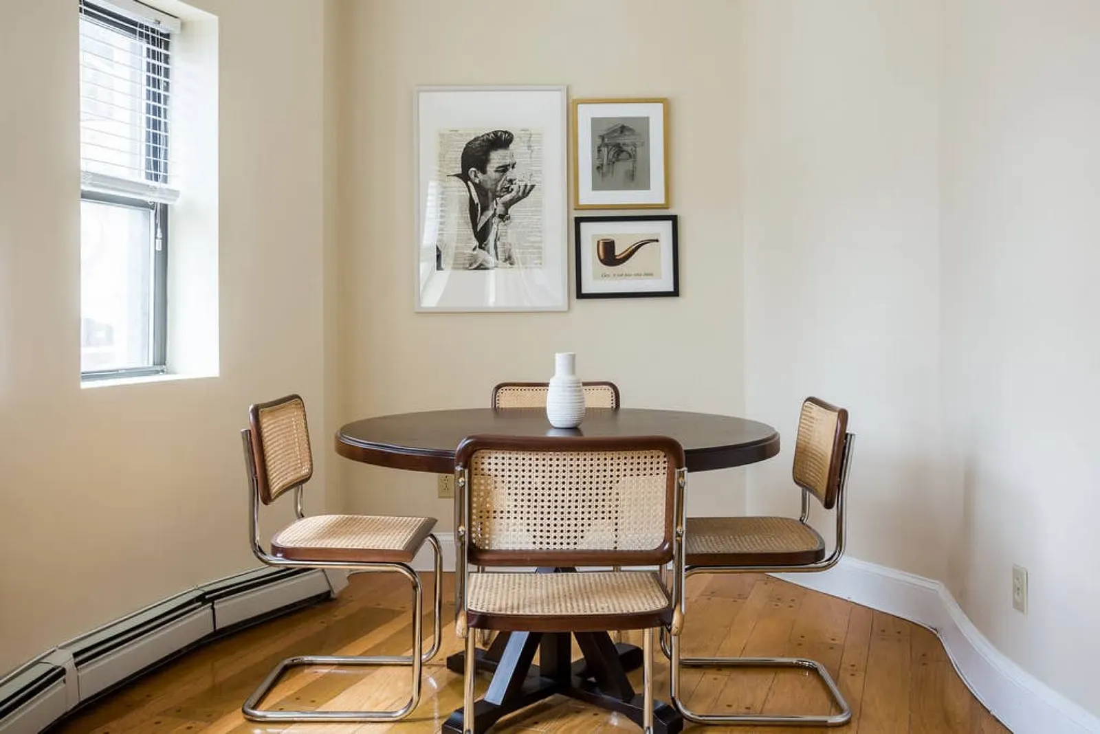 Beautiful 1BR on Top Floor in Downtown Boston 12