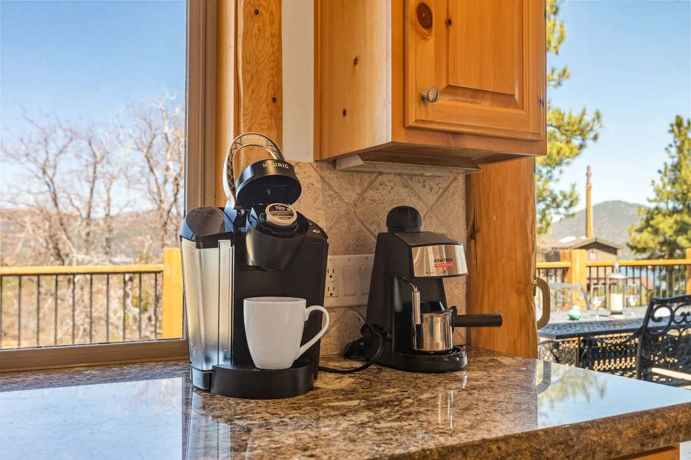 Sky High Ultimate Lodge, Hot Tub & Lake Views 11