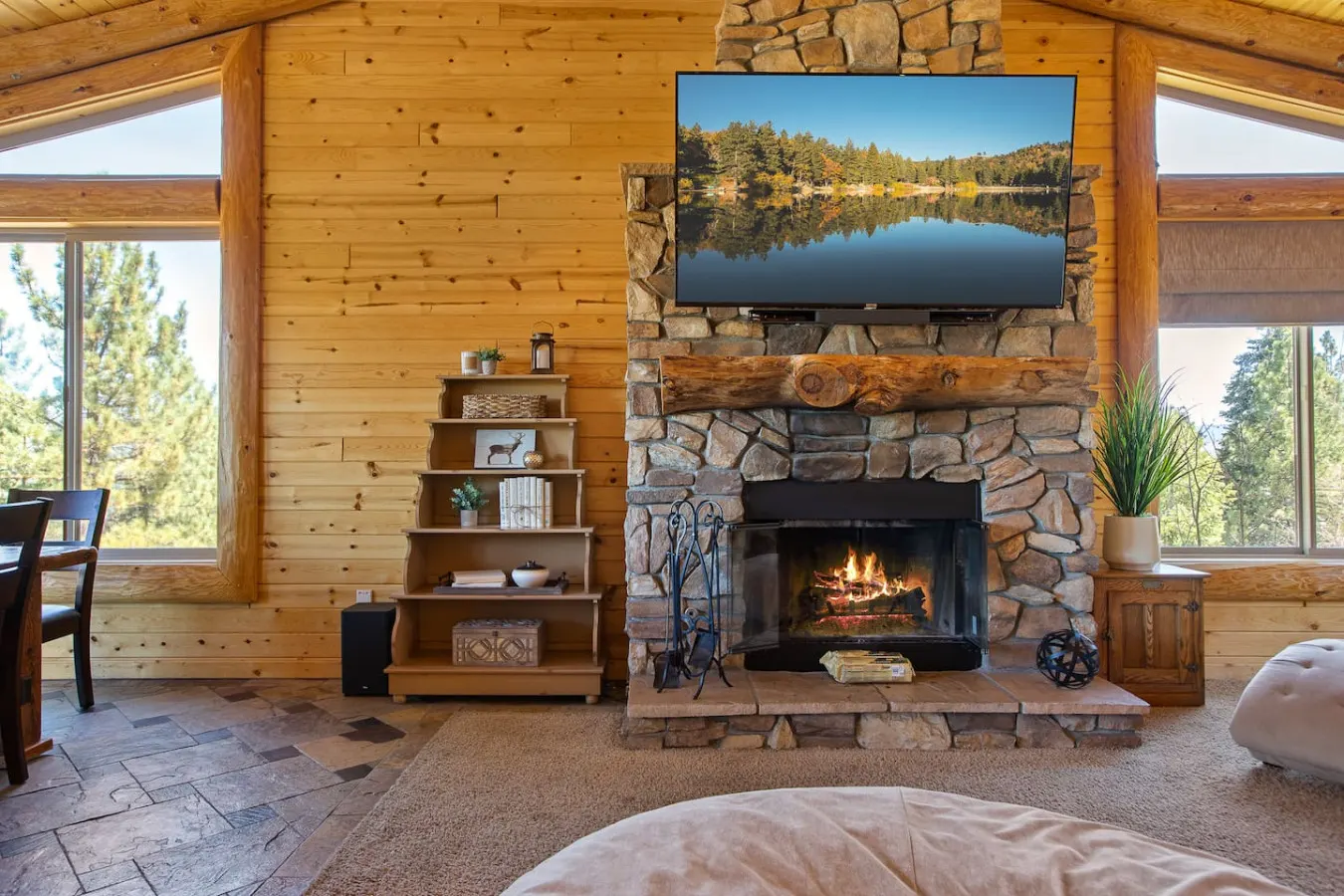 Sky High Ultimate Lodge, Hot Tub & Lake Views 18