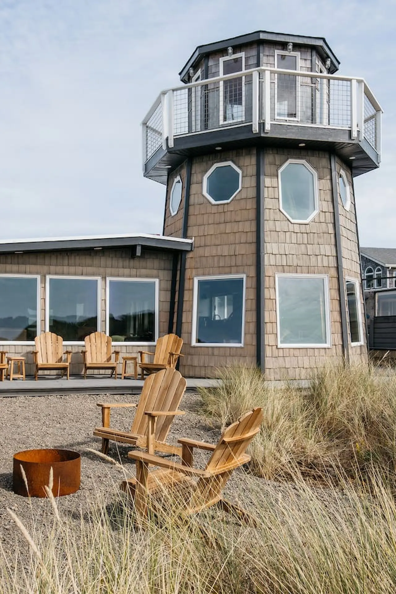Lighthouse on the Beach with Hot Tub & Fire Pit 15