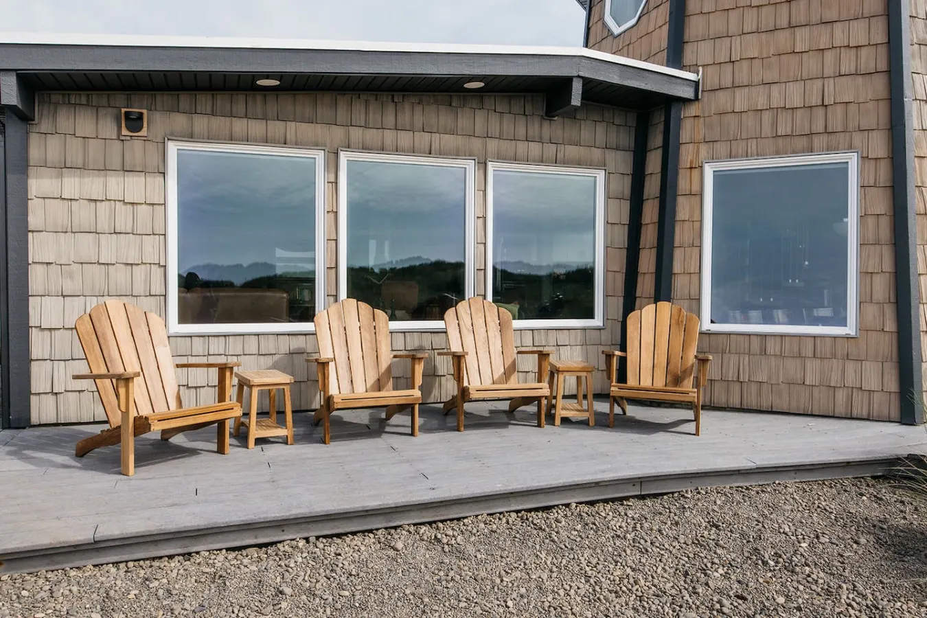 Lighthouse on the Beach with Hot Tub & Fire Pit 16