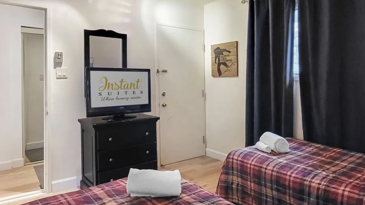 The Mountain Lake house by Instant Suites of Mont-Tremblant 20