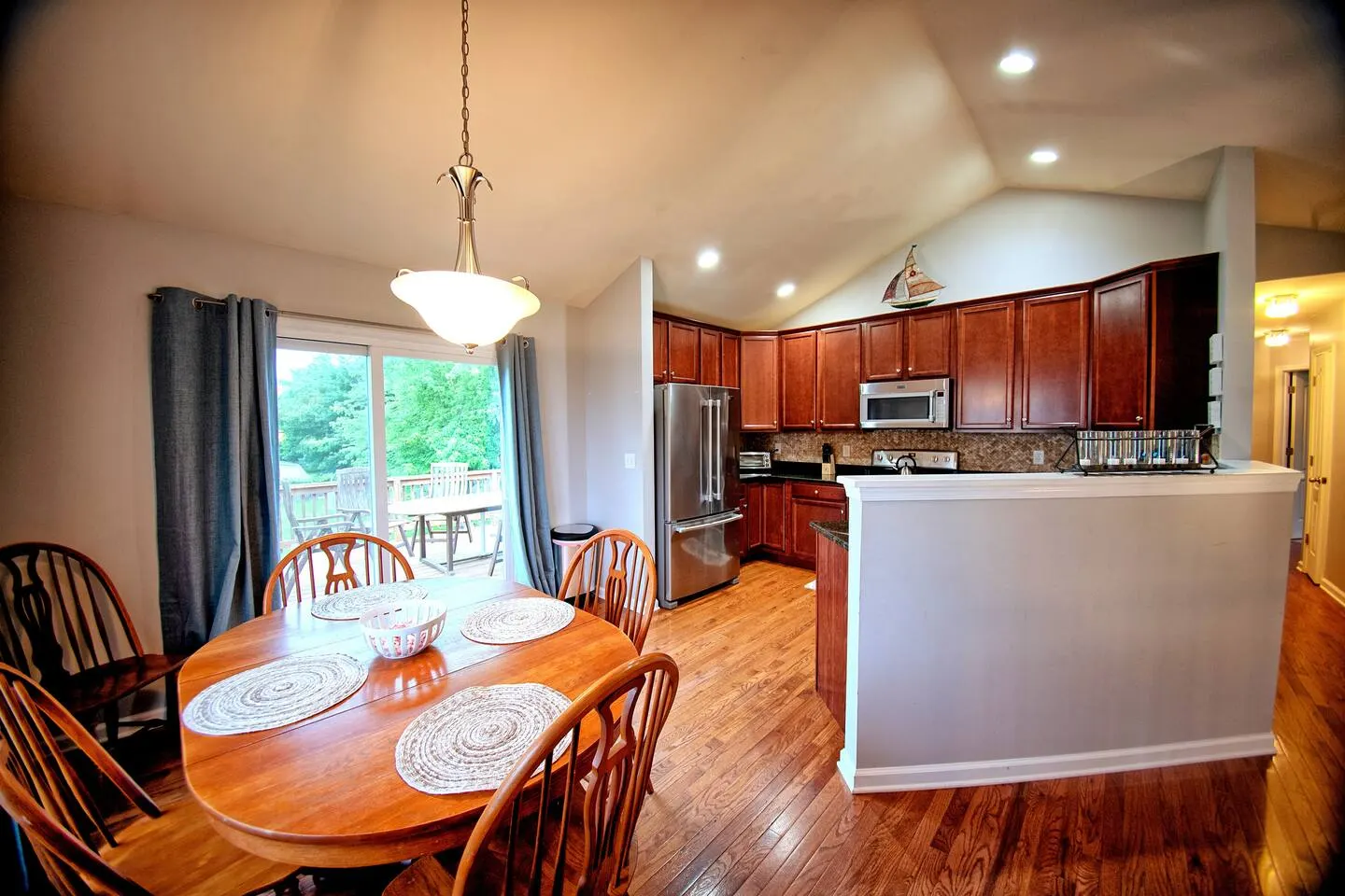 Relax on Kent Island in 3 Bedroom Home w/Waterview - Holiday Home 6