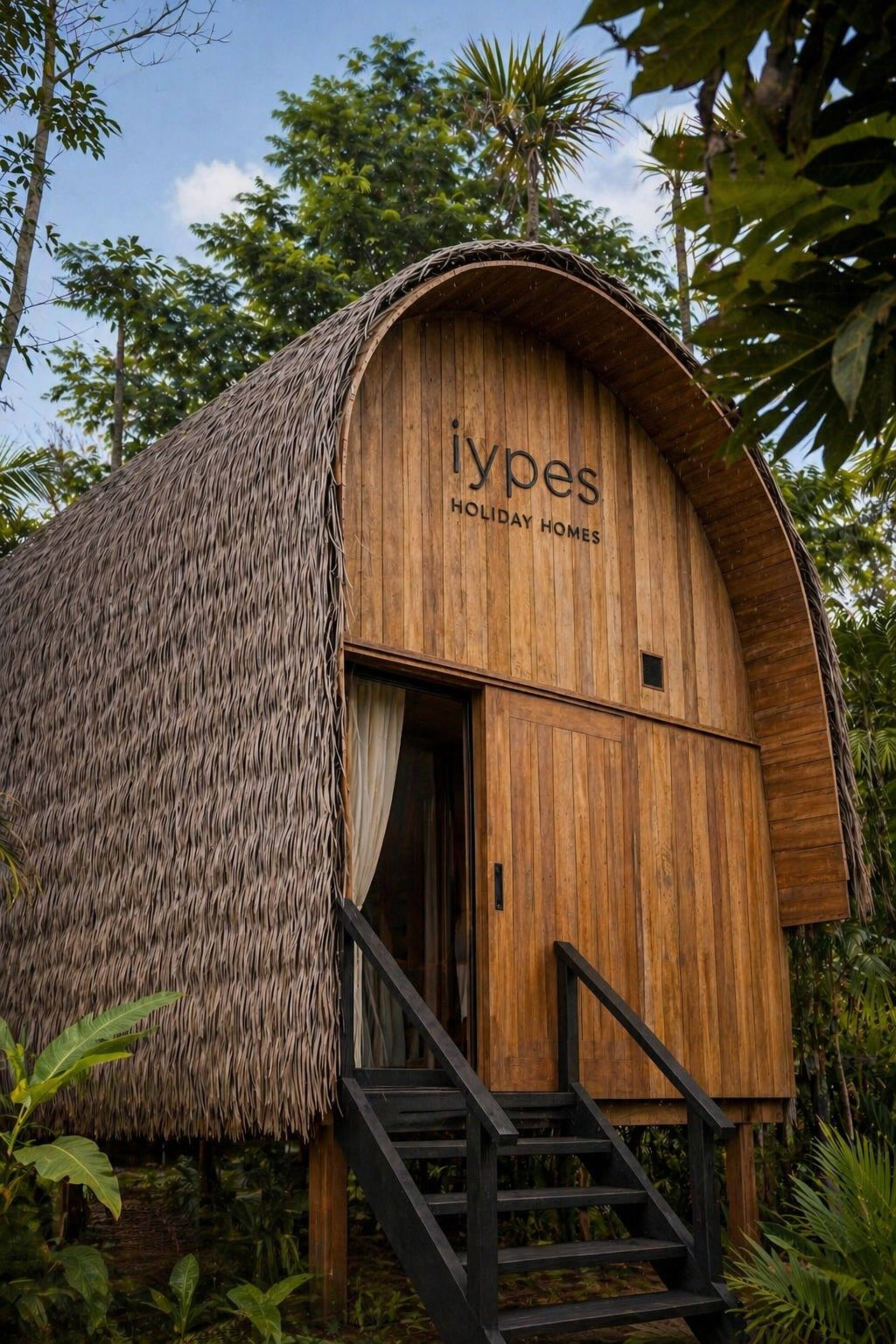 Private Wooden cottage/pet/pool/balcony/iypes 1