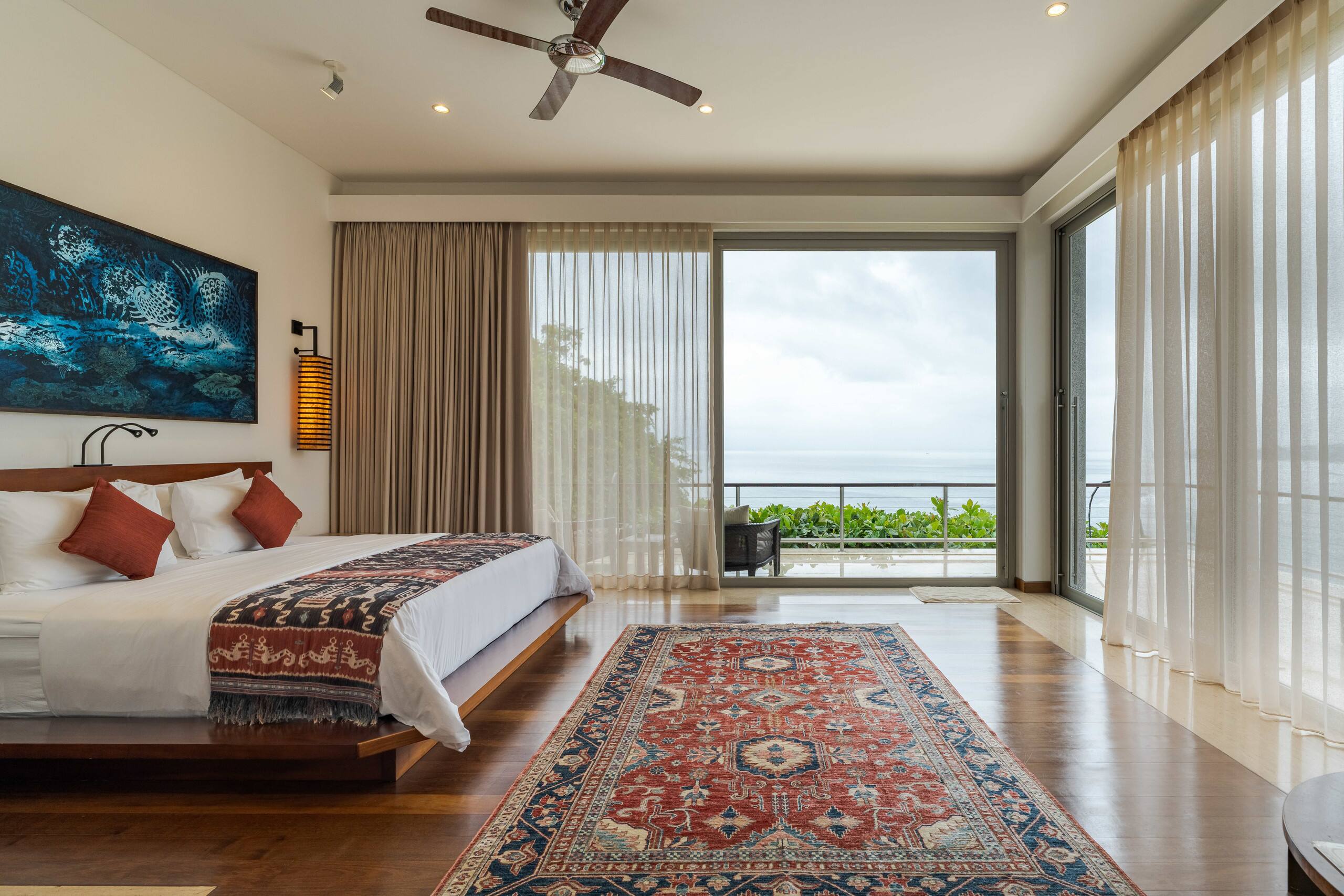 Luxury 4 Bedroom Cliff Ocean Edge Villa Uluwatu — photo 3