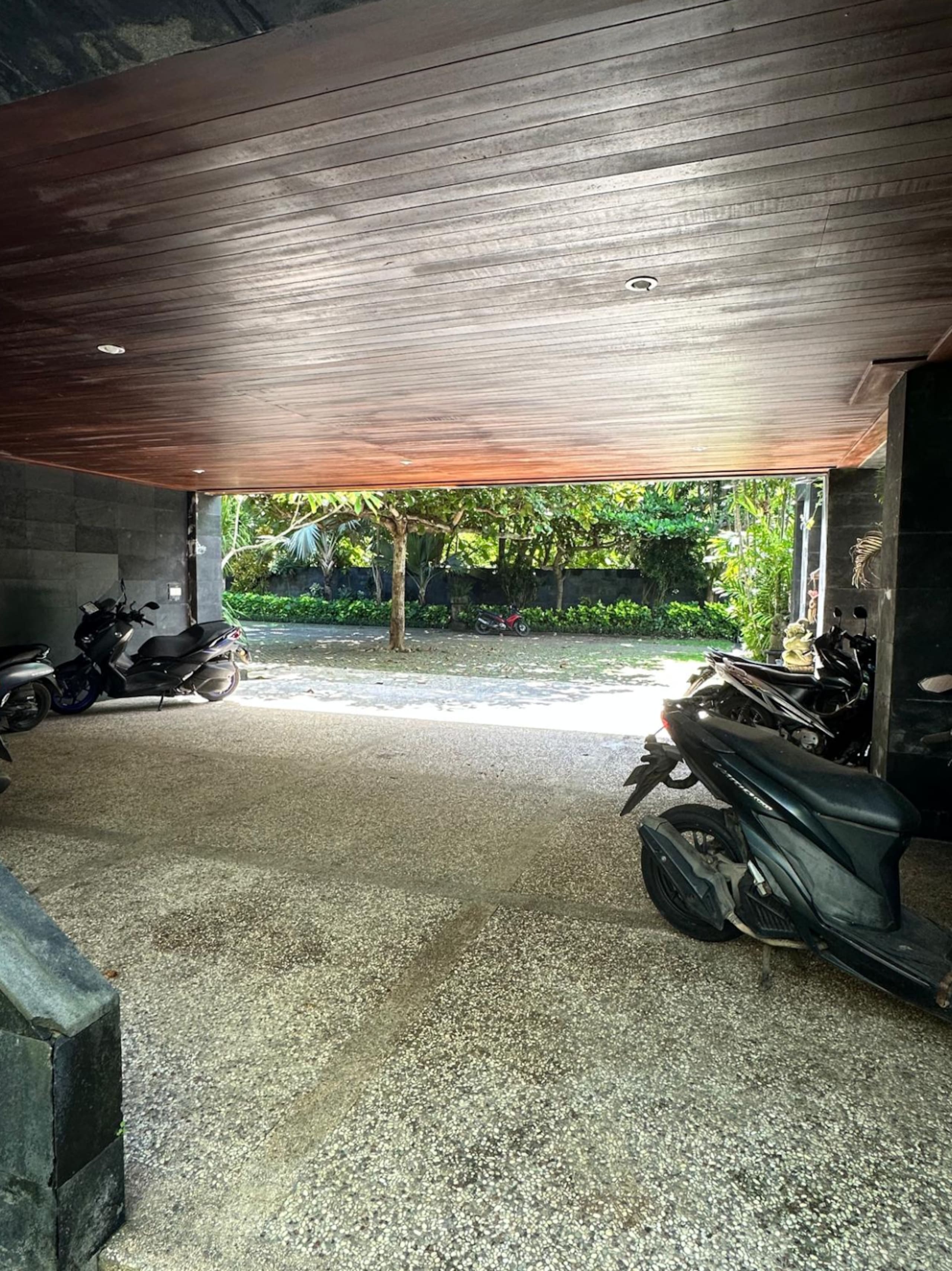 Luxury 4 Bedroom Cliff Ocean Edge Villa Uluwatu 21