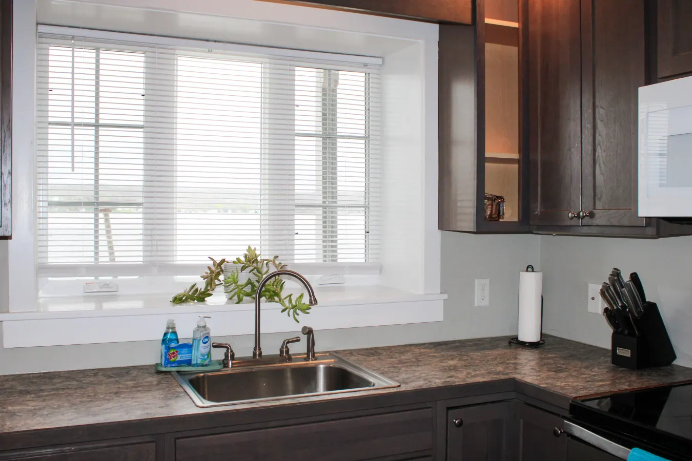 FLX Retreats Conesus Condos- APT D 7