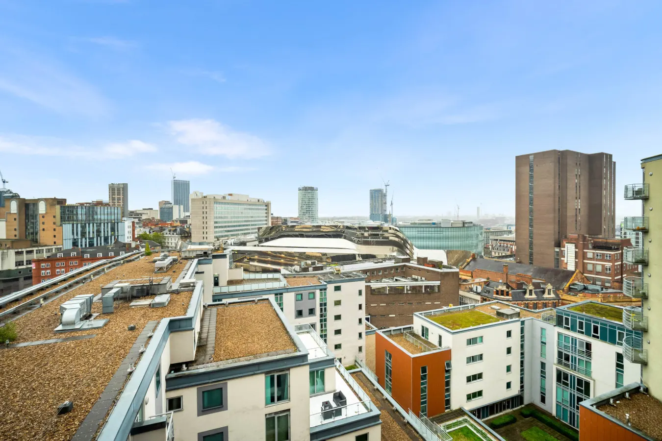 Luxury Apartment - City Centre - Parking - Balcony 18