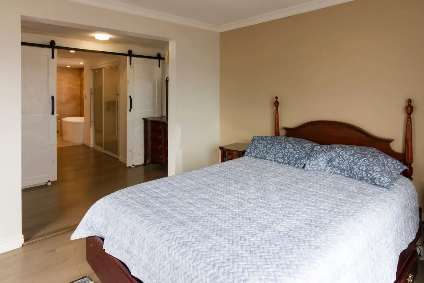 Whispering Swan Bay Haven 15
