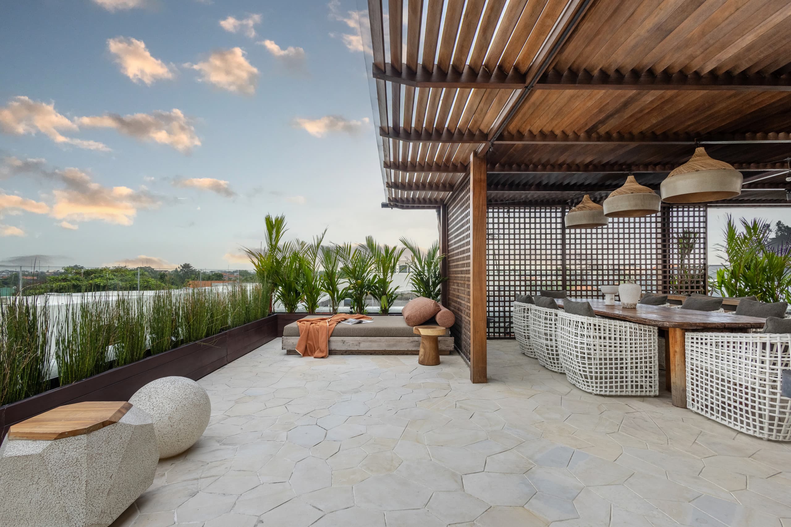 Lux 3BR Rooftop BBQ | near FINNS Atlas | Berawa — photo 2