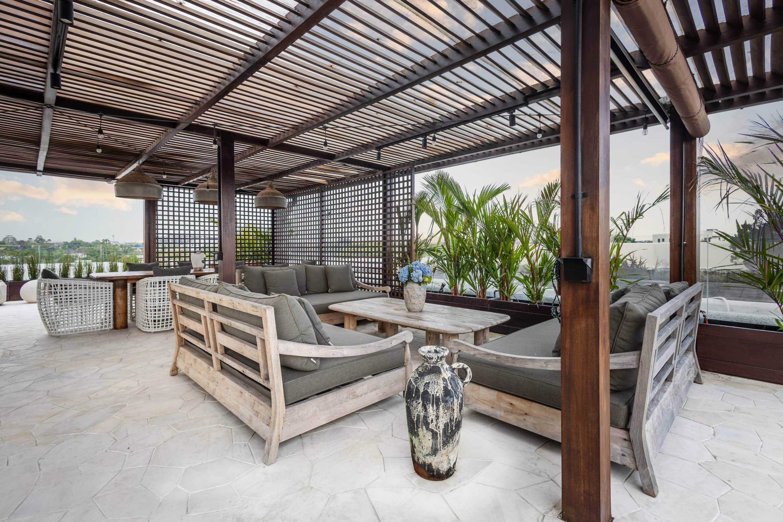 Lux 3BR Rooftop BBQ | near FINNS Atlas | Berawa 31