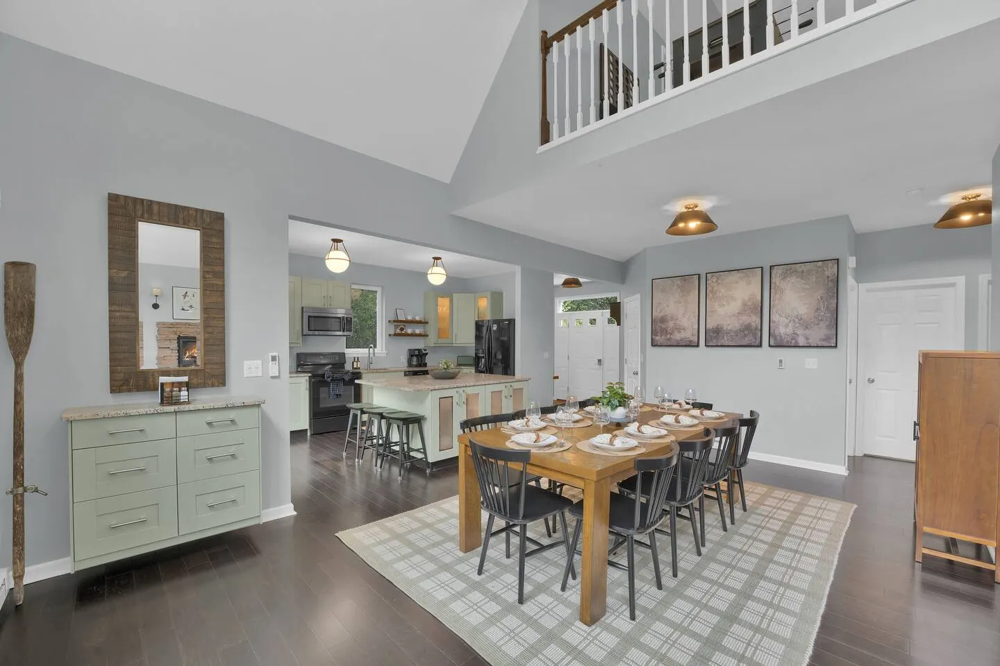 Modern Chalet w/ HotTub FirePit Beach&Pool Access 8