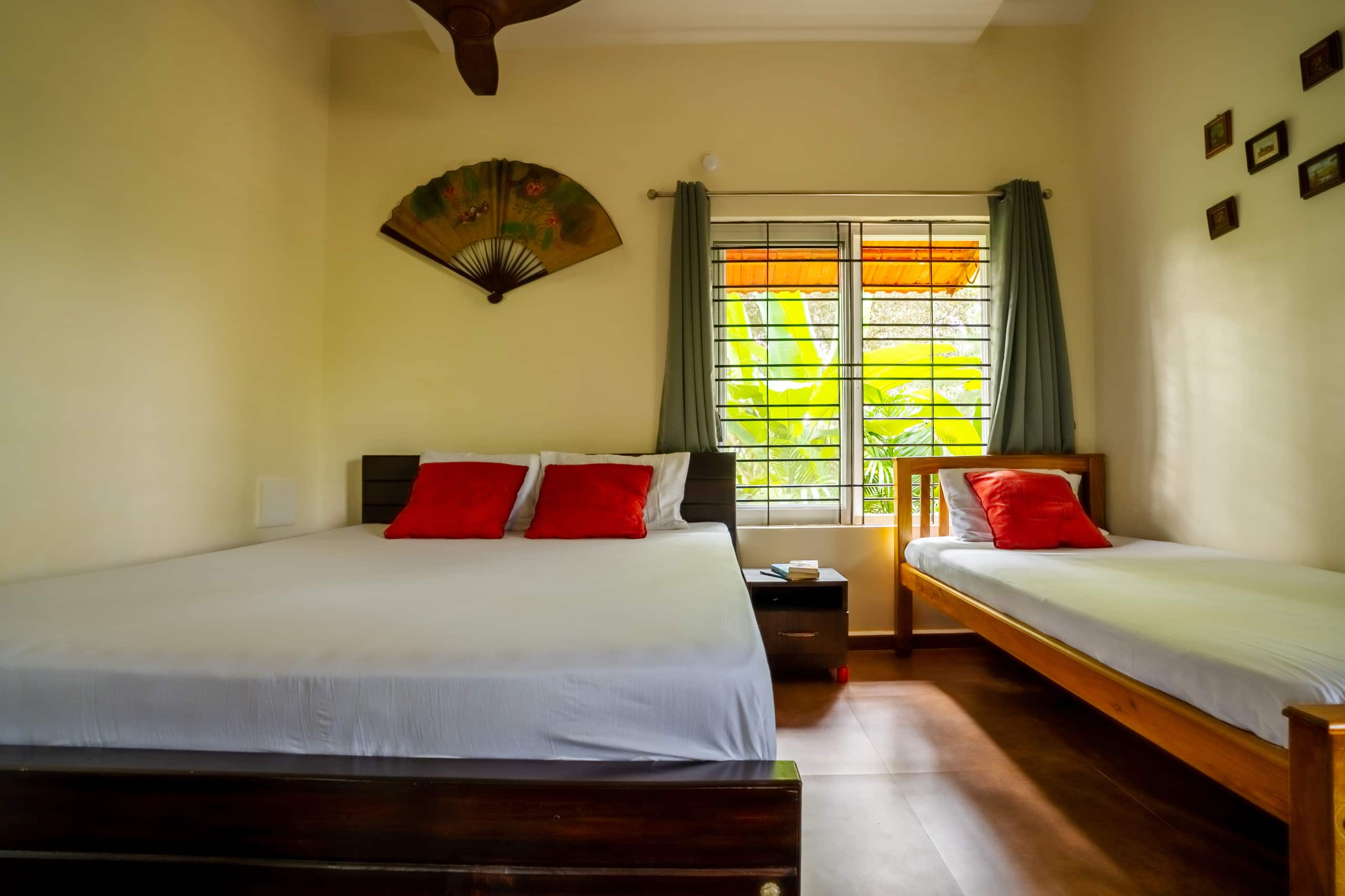 Villa Casuarina 2 (entire villa) A/C, near beach 12