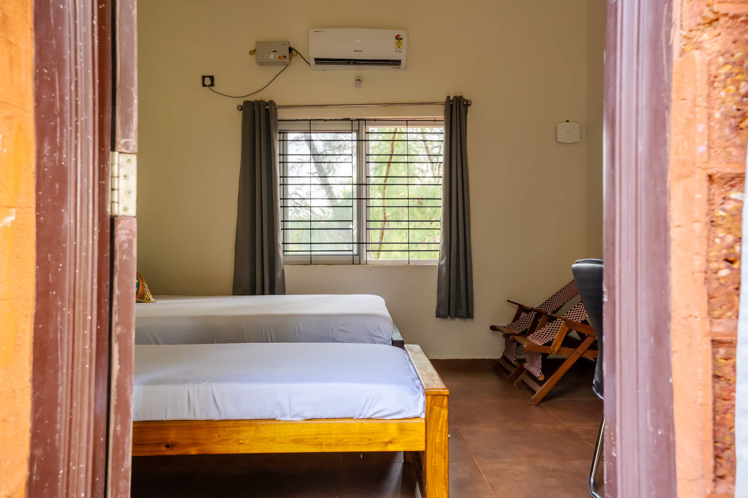 Villa Casuarina 2 (entire villa) A/C, near beach 20
