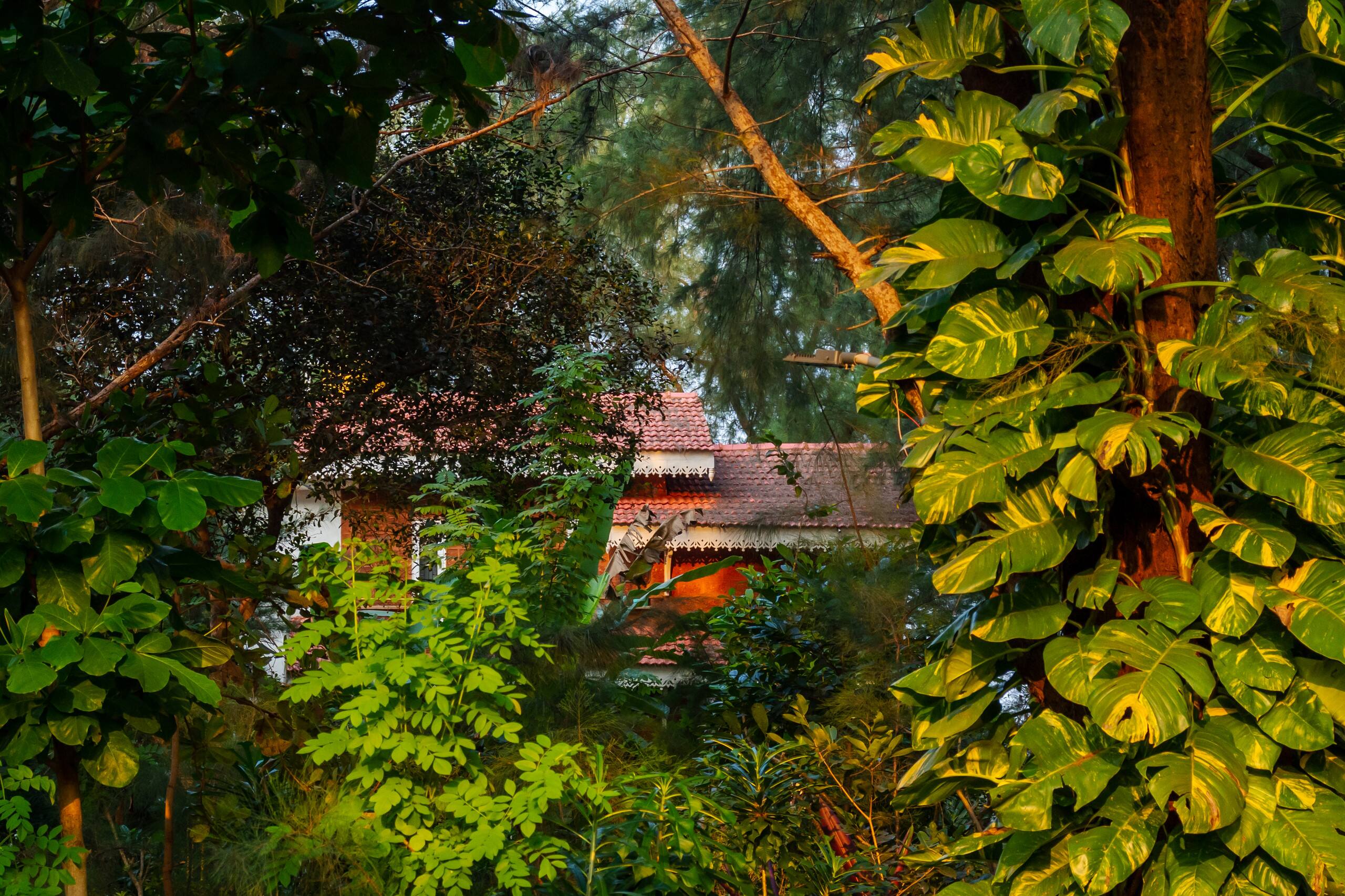 Villa Casuarina 2 (entire villa) A/C, near beach