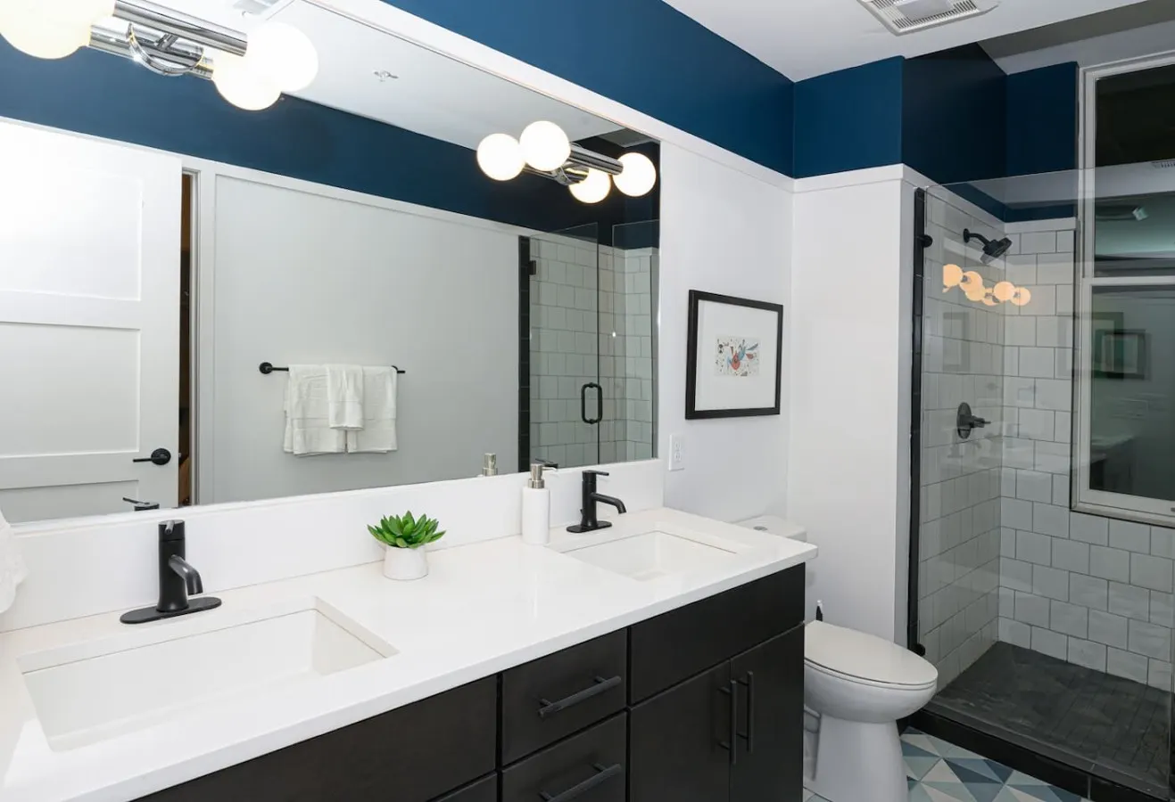 WOW! PERFECT Condo in Over-the-Rhine & Downtown! 16