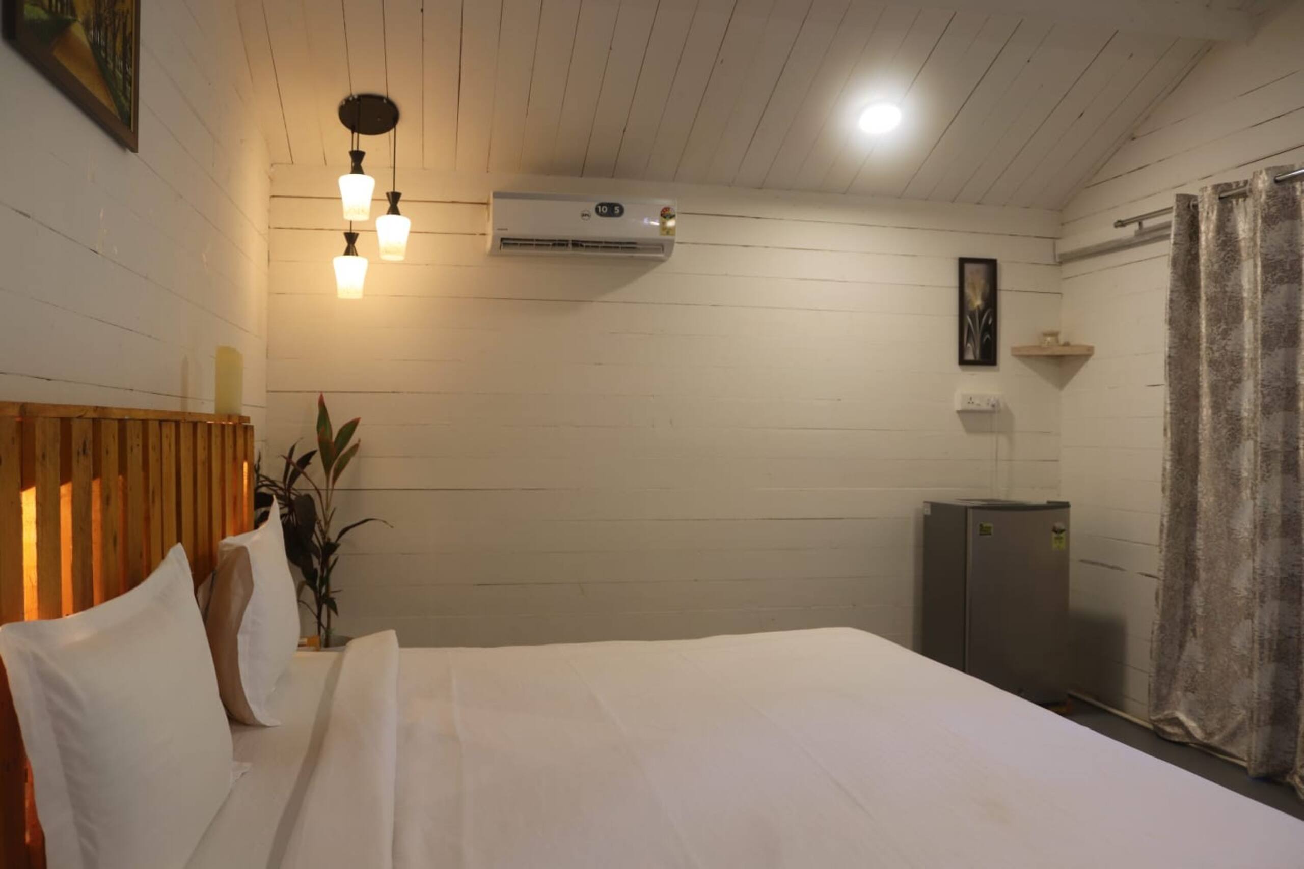 Wooden AC Cottage|On the Palolem Beach|Fast WiFi| 6