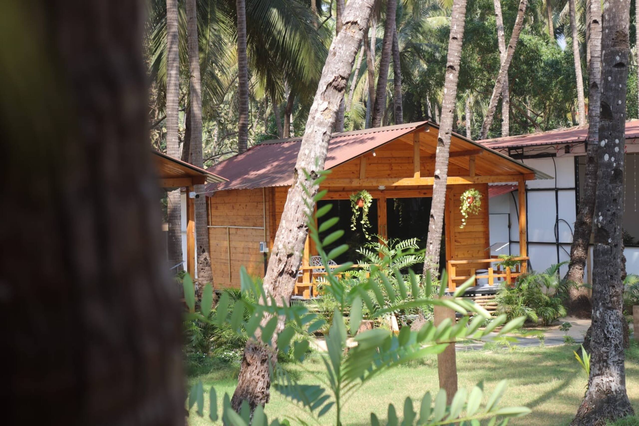 Wooden AC Cottage|On the Palolem Beach|Fast WiFi| 23