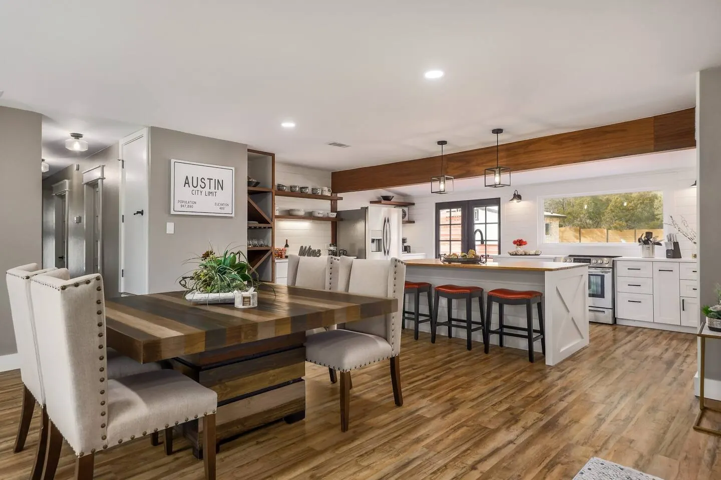 South Austin Large Group Retreat/Swimspa/Ping Pong 1