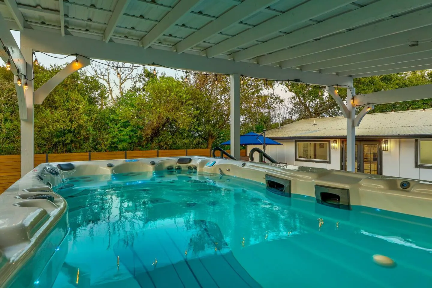 South Austin Large Group Retreat/Swimspa/Ping Pong 3