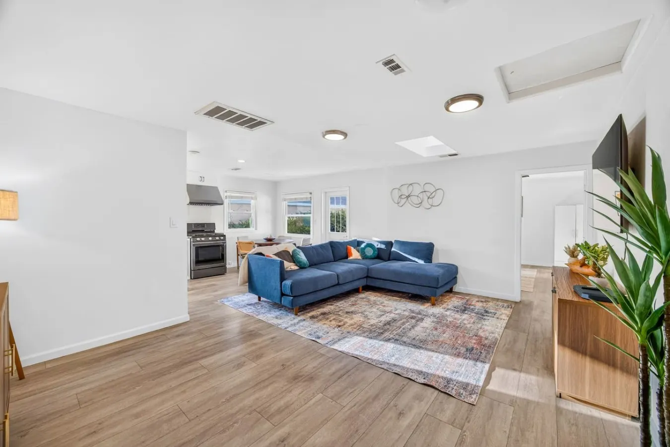 5BR Home w/ Parking Near SDSU 11