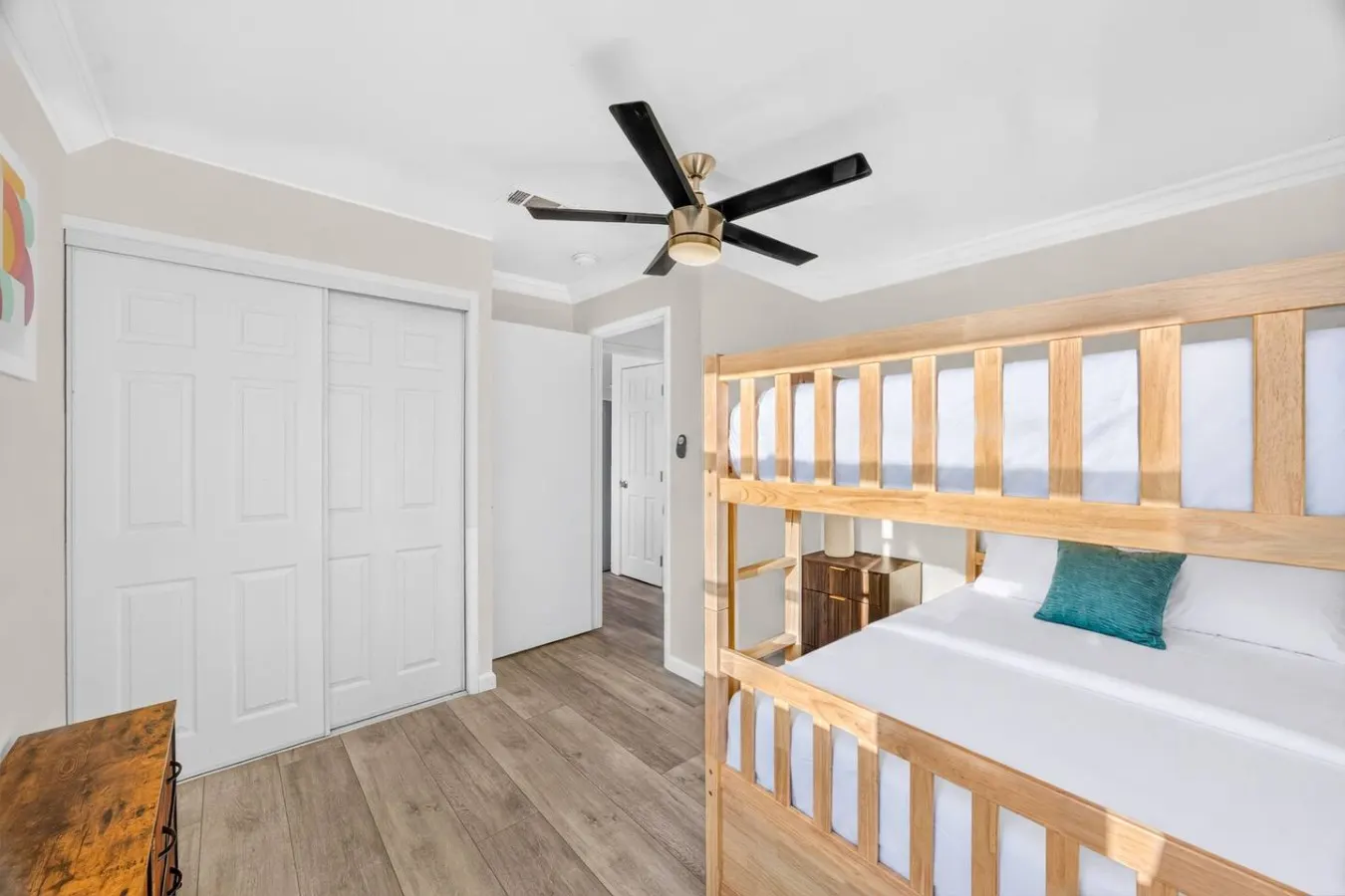 5BR Home w/ Parking Near SDSU 19
